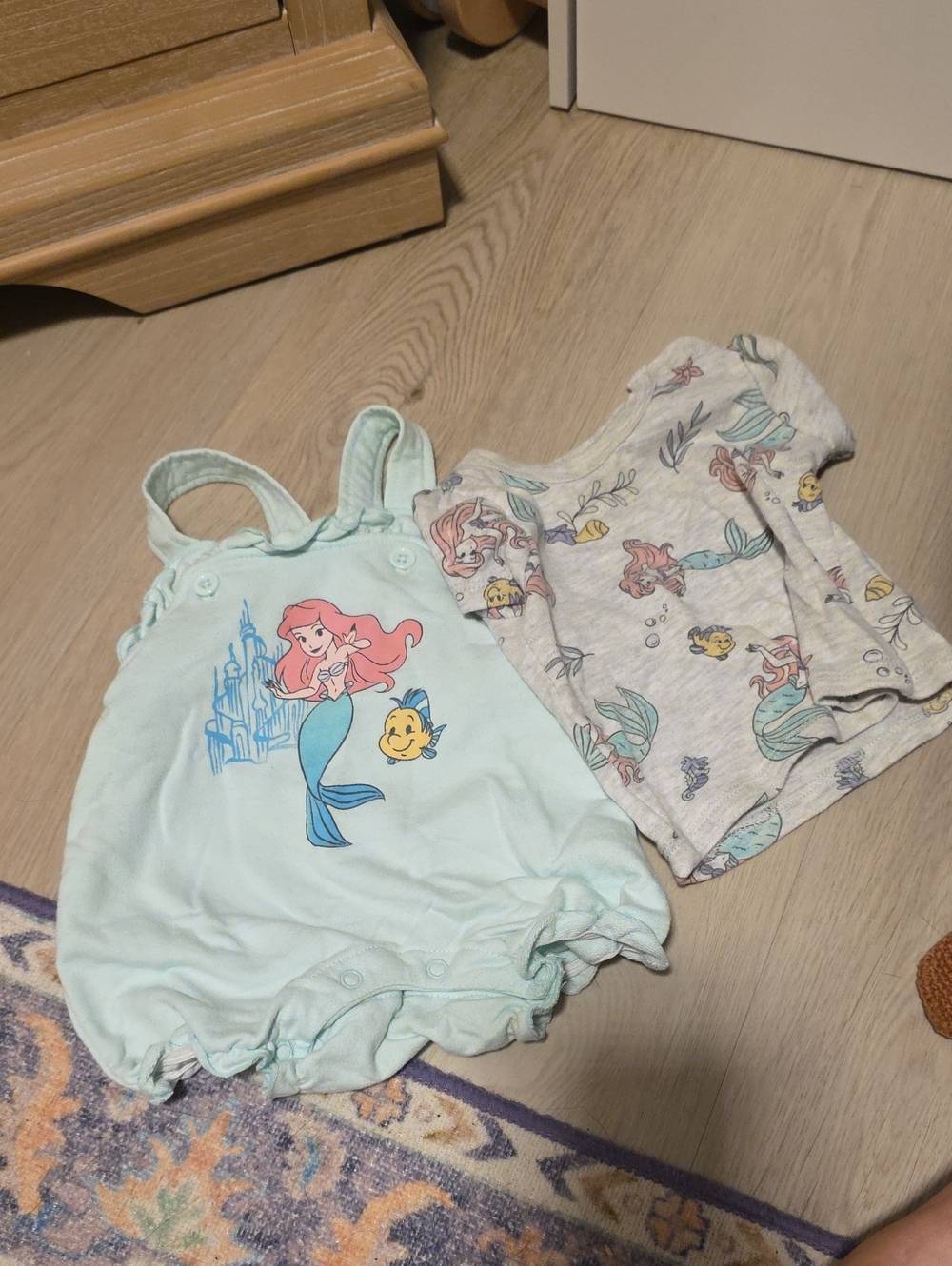 Disney Little Mermaid Girls Aqua and Gray Matching Set